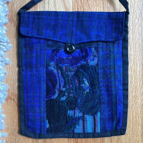 Small Tapestry Crossbody Purse for Phone Wallet Patchwork Blue Black Woven - Picture 2 of 5